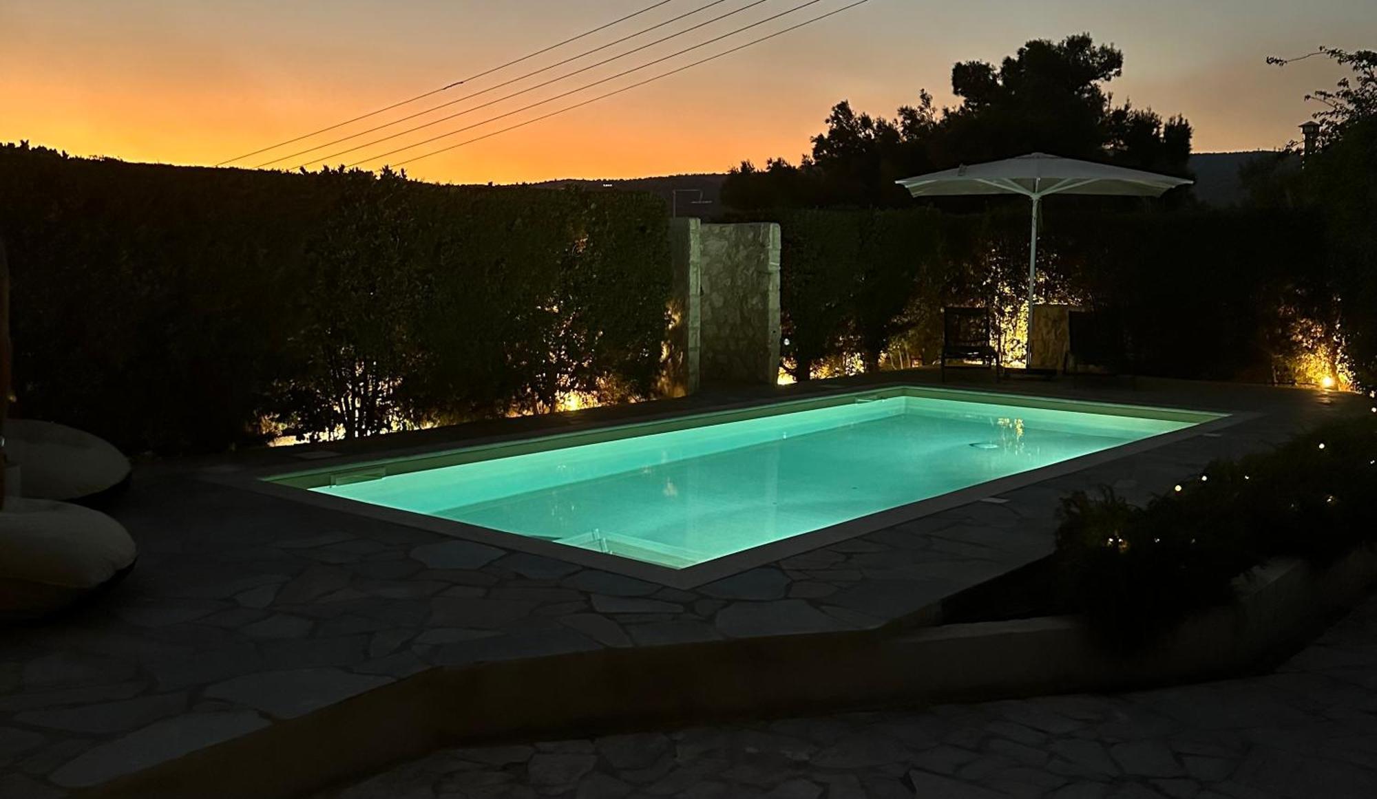 Villa Agia Marina 5M Walk To The Beach With Private Pool 외부 사진