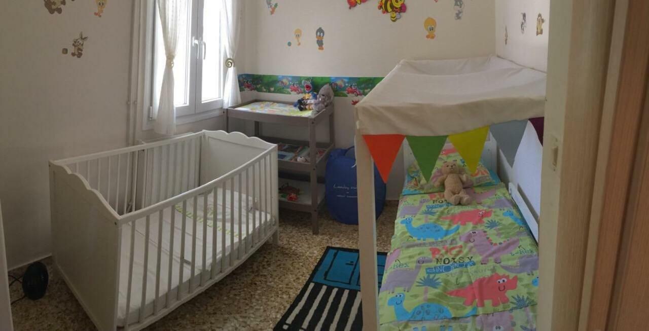 Villa Agia Marina 5M Walk To The Beach With Private Pool 외부 사진